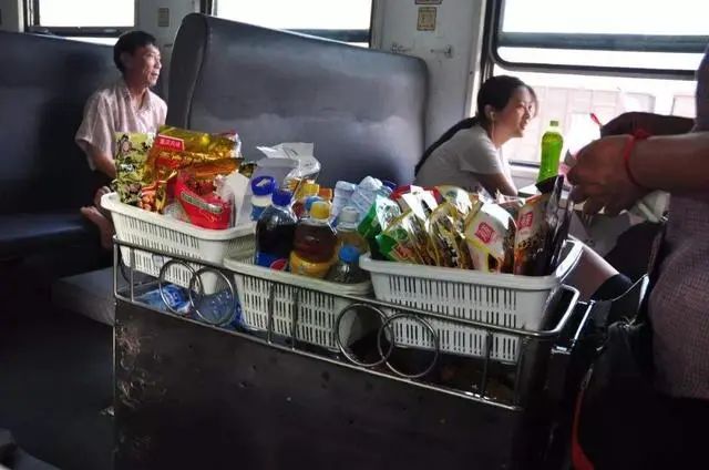 花生 是中国人夏日配啤酒的佳肴 却可能是外国人眼中的 毒药